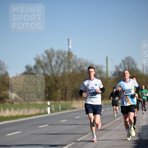 06.04.2025 - 44. Internationalen Wilhelmsburger Insellauf Dr. Thomas Lammeyer http://msf.ph/oto/7552313 06.04.2025 09:26:05 Laufen 3297, 4559 meine-sportfotos.de