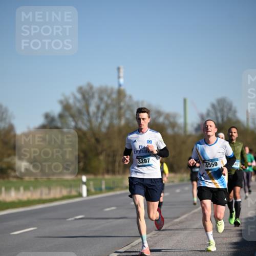 06.04.2025 - 44. Internationalen Wilhelmsburger Insellauf Dr. Thomas Lammeyer http://msf.ph/oto/7552324 06.04.2025 09:26:05 Laufen 3297, 4559 meine-sportfotos.de
