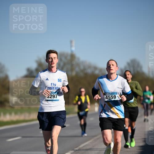 06.04.2025 - 44. Internationalen Wilhelmsburger Insellauf Dr. Thomas Lammeyer http://msf.ph/oto/7552345 06.04.2025 09:26:07 Laufen 3297, 4559 meine-sportfotos.de