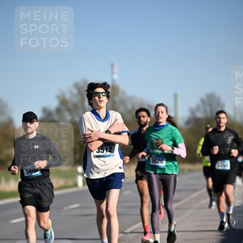 06.04.2025 - 44. Internationalen Wilhelmsburger Insellauf Dr. Thomas Lammeyer http://msf.ph/oto/7552438 06.04.2025 09:26:16 Laufen 3512, 5026, 3400, 3350 meine-sportfotos.de