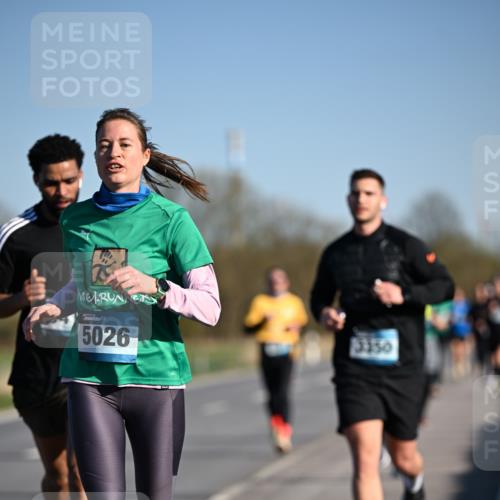 06.04.2025 - 44. Internationalen Wilhelmsburger Insellauf Dr. Thomas Lammeyer http://msf.ph/oto/7552469 06.04.2025 09:26:19 Laufen 5026, 3150 meine-sportfotos.de
