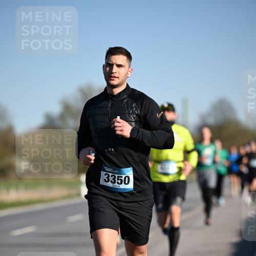 06.04.2025 - 44. Internationalen Wilhelmsburger Insellauf Dr. Thomas Lammeyer http://msf.ph/oto/7552476 06.04.2025 09:26:20 Laufen 3350 meine-sportfotos.de