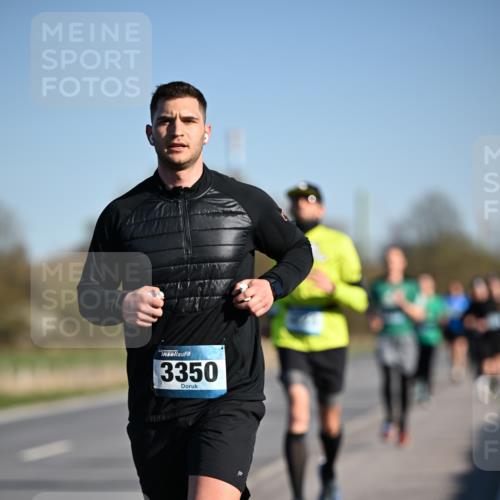 06.04.2025 - 44. Internationalen Wilhelmsburger Insellauf Dr. Thomas Lammeyer http://msf.ph/oto/7552480 06.04.2025 09:26:20 Laufen 3350 meine-sportfotos.de