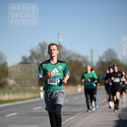 06.04.2025 - 44. Internationalen Wilhelmsburger Insellauf Dr. Thomas Lammeyer http://msf.ph/oto/7552514 06.04.2025 09:26:24 Laufen 3651 meine-sportfotos.de