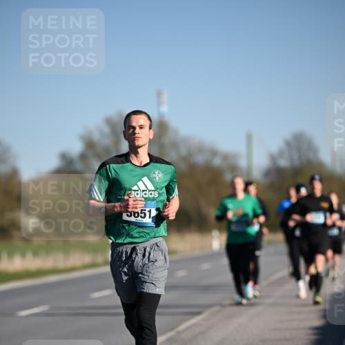 06.04.2025 - 44. Internationalen Wilhelmsburger Insellauf Dr. Thomas Lammeyer http://msf.ph/oto/7552516 06.04.2025 09:26:25 Laufen 5651 meine-sportfotos.de