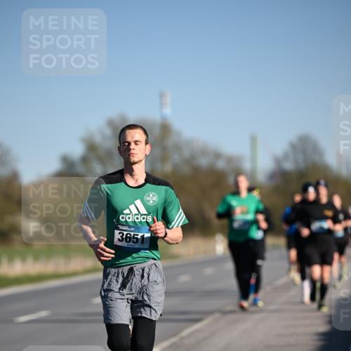 06.04.2025 - 44. Internationalen Wilhelmsburger Insellauf Dr. Thomas Lammeyer http://msf.ph/oto/7552518 06.04.2025 09:26:25 Laufen 3651 meine-sportfotos.de