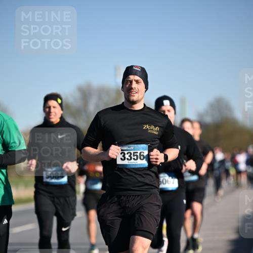 06.04.2025 - 44. Internationalen Wilhelmsburger Insellauf Dr. Thomas Lammeyer http://msf.ph/oto/7552563 06.04.2025 09:26:30 Laufen 5084, 3356, 6067 meine-sportfotos.de