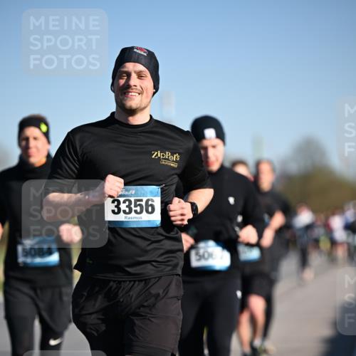 06.04.2025 - 44. Internationalen Wilhelmsburger Insellauf Dr. Thomas Lammeyer http://msf.ph/oto/7552573 06.04.2025 09:26:31 Laufen 5084, 3356, 5067 meine-sportfotos.de