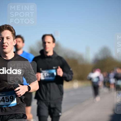 06.04.2025 - 44. Internationalen Wilhelmsburger Insellauf Dr. Thomas Lammeyer http://msf.ph/oto/7552604 06.04.2025 09:26:34 Laufen 1459 meine-sportfotos.de
