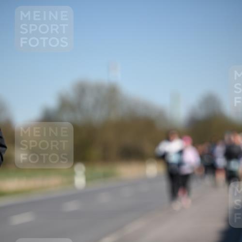 06.04.2025 - 44. Internationalen Wilhelmsburger Insellauf Dr. Thomas Lammeyer http://msf.ph/oto/7552624 06.04.2025 09:26:35 Laufen  meine-sportfotos.de