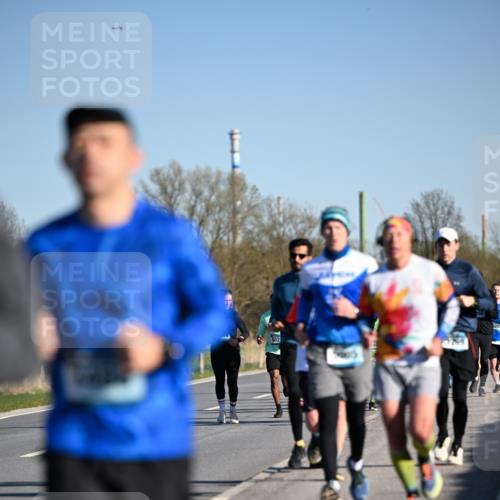06.04.2025 - 44. Internationalen Wilhelmsburger Insellauf Dr. Thomas Lammeyer http://msf.ph/oto/7552702 06.04.2025 09:26:46 Laufen 502, 29 meine-sportfotos.de