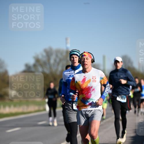 06.04.2025 - 44. Internationalen Wilhelmsburger Insellauf Dr. Thomas Lammeyer http://msf.ph/oto/7552717 06.04.2025 09:26:47 Laufen  meine-sportfotos.de