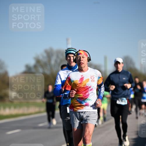 06.04.2025 - 44. Internationalen Wilhelmsburger Insellauf Dr. Thomas Lammeyer http://msf.ph/oto/7552721 06.04.2025 09:26:48 Laufen  meine-sportfotos.de