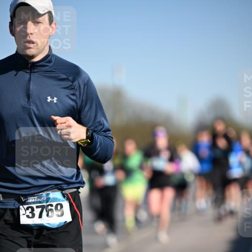 06.04.2025 - 44. Internationalen Wilhelmsburger Insellauf Dr. Thomas Lammeyer http://msf.ph/oto/7552770 06.04.2025 09:26:51 Laufen 3769 meine-sportfotos.de