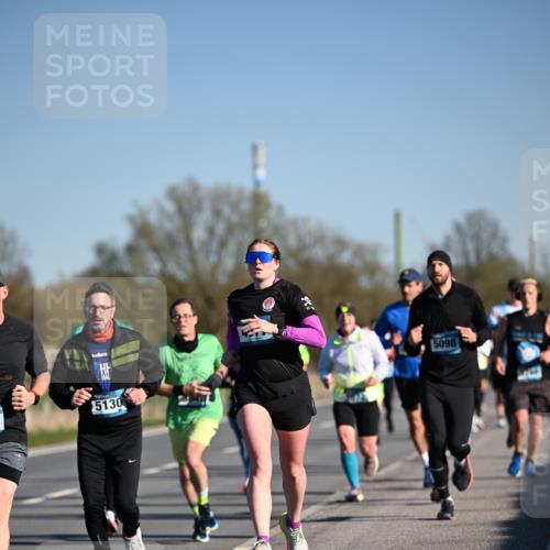 06.04.2025 - 44. Internationalen Wilhelmsburger Insellauf Dr. Thomas Lammeyer http://msf.ph/oto/7552786 06.04.2025 09:26:53 Laufen 5130, 5098 meine-sportfotos.de