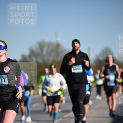06.04.2025 - 44. Internationalen Wilhelmsburger Insellauf Dr. Thomas Lammeyer http://msf.ph/oto/7552822 06.04.2025 09:26:56 Laufen 1910, 5098, 77 meine-sportfotos.de