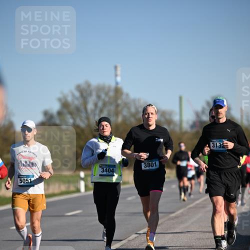 06.04.2025 - 44. Internationalen Wilhelmsburger Insellauf Dr. Thomas Lammeyer http://msf.ph/oto/7552913 06.04.2025 09:27:04 Laufen 24, 5051, 3801, 3404, 3132 meine-sportfotos.de