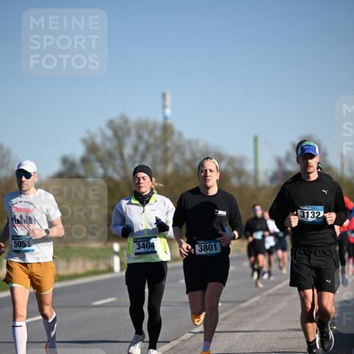 06.04.2025 - 44. Internationalen Wilhelmsburger Insellauf Dr. Thomas Lammeyer http://msf.ph/oto/7552916 06.04.2025 09:27:04 Laufen 5051, 3404, 3801, 3132 meine-sportfotos.de