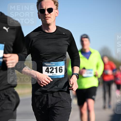 06.04.2025 - 44. Internationalen Wilhelmsburger Insellauf Dr. Thomas Lammeyer http://msf.ph/oto/7552964 06.04.2025 09:27:07 Laufen 4216 meine-sportfotos.de