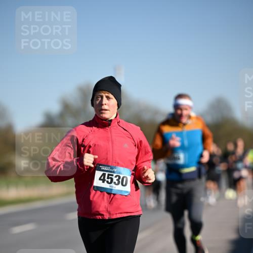 06.04.2025 - 44. Internationalen Wilhelmsburger Insellauf Dr. Thomas Lammeyer http://msf.ph/oto/7553082 06.04.2025 09:27:18 Laufen 4530 meine-sportfotos.de