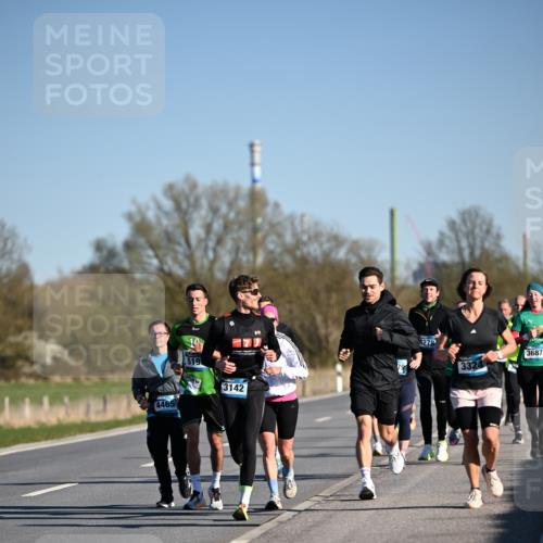 06.04.2025 - 44. Internationalen Wilhelmsburger Insellauf Dr. Thomas Lammeyer http://msf.ph/oto/7553145 06.04.2025 09:27:24 Laufen 4465, 10, 519, 3142, 4278, 3324, 3687 meine-sportfotos.de