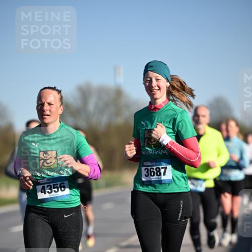 06.04.2025 - 44. Internationalen Wilhelmsburger Insellauf Dr. Thomas Lammeyer http://msf.ph/oto/7553249 06.04.2025 09:27:32 Laufen 4356, 3687 meine-sportfotos.de