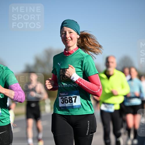 06.04.2025 - 44. Internationalen Wilhelmsburger Insellauf Dr. Thomas Lammeyer http://msf.ph/oto/7553259 06.04.2025 09:27:33 Laufen 3687 meine-sportfotos.de