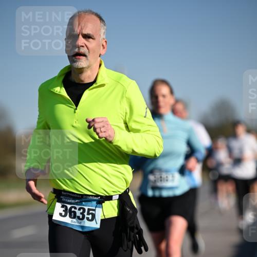 06.04.2025 - 44. Internationalen Wilhelmsburger Insellauf Dr. Thomas Lammeyer http://msf.ph/oto/7553284 06.04.2025 09:27:35 Laufen 3635 meine-sportfotos.de