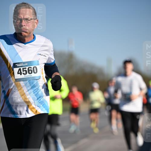 06.04.2025 - 44. Internationalen Wilhelmsburger Insellauf Dr. Thomas Lammeyer http://msf.ph/oto/7553309 06.04.2025 09:27:38 Laufen 44, 4560 meine-sportfotos.de