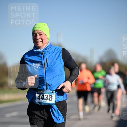 06.04.2025 - 44. Internationalen Wilhelmsburger Insellauf Dr. Thomas Lammeyer http://msf.ph/oto/7553437 06.04.2025 09:27:49 Laufen 4438 meine-sportfotos.de