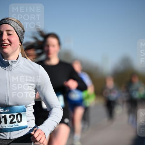 06.04.2025 - 44. Internationalen Wilhelmsburger Insellauf Dr. Thomas Lammeyer http://msf.ph/oto/7553514 06.04.2025 09:27:54 Laufen 120 meine-sportfotos.de