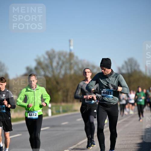 06.04.2025 - 44. Internationalen Wilhelmsburger Insellauf Dr. Thomas Lammeyer http://msf.ph/oto/7553561 06.04.2025 09:27:59 Laufen 38, 4412, 4481 meine-sportfotos.de