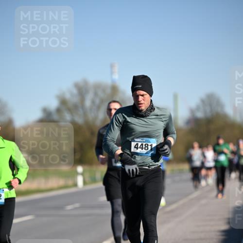06.04.2025 - 44. Internationalen Wilhelmsburger Insellauf Dr. Thomas Lammeyer http://msf.ph/oto/7553579 06.04.2025 09:28:00 Laufen 2, 4481 meine-sportfotos.de