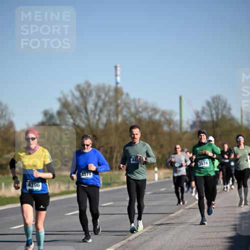 06.04.2025 - 44. Internationalen Wilhelmsburger Insellauf Dr. Thomas Lammeyer http://msf.ph/oto/7553632 06.04.2025 09:28:04 Laufen 4396, 4578, 3574 meine-sportfotos.de