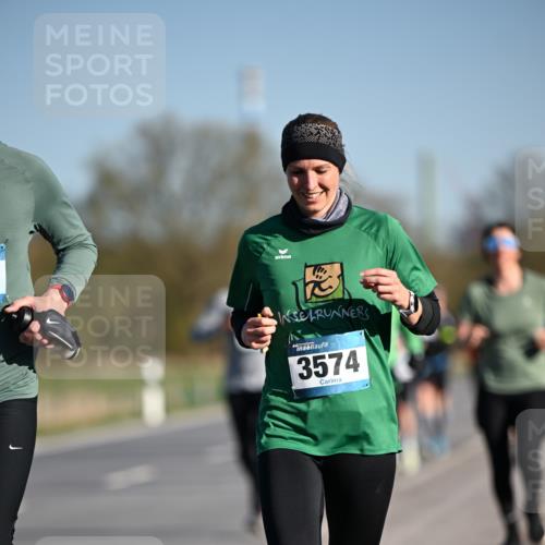 06.04.2025 - 44. Internationalen Wilhelmsburger Insellauf Dr. Thomas Lammeyer http://msf.ph/oto/7553679 06.04.2025 09:28:10 Laufen 3574 meine-sportfotos.de
