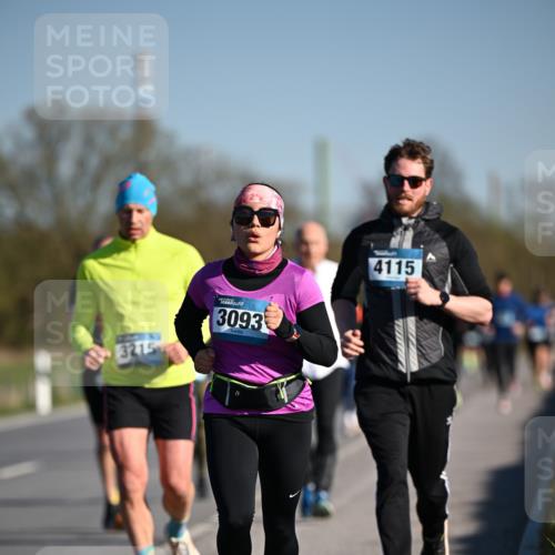 06.04.2025 - 44. Internationalen Wilhelmsburger Insellauf Dr. Thomas Lammeyer http://msf.ph/oto/7553821 06.04.2025 09:28:26 Laufen 3215, 3093, 4115 meine-sportfotos.de