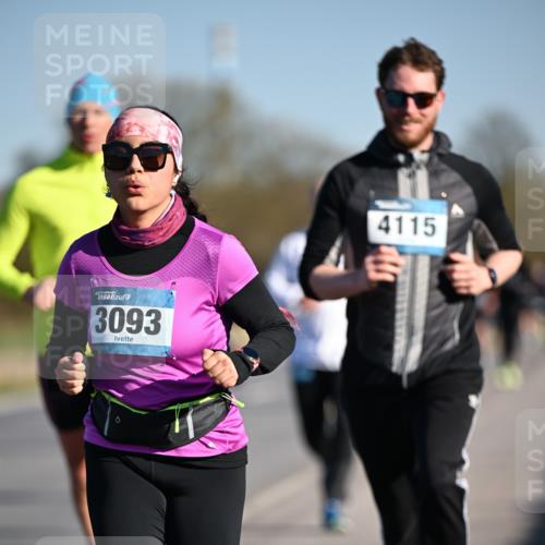 06.04.2025 - 44. Internationalen Wilhelmsburger Insellauf Dr. Thomas Lammeyer http://msf.ph/oto/7553838 06.04.2025 09:28:28 Laufen 3093, 4115 meine-sportfotos.de