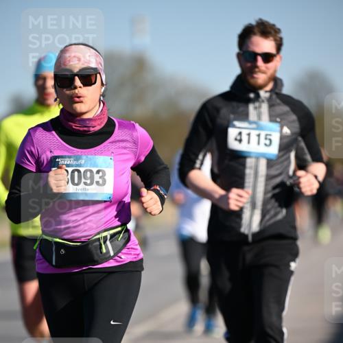 06.04.2025 - 44. Internationalen Wilhelmsburger Insellauf Dr. Thomas Lammeyer http://msf.ph/oto/7553840 06.04.2025 09:28:28 Laufen 3093, 4115 meine-sportfotos.de