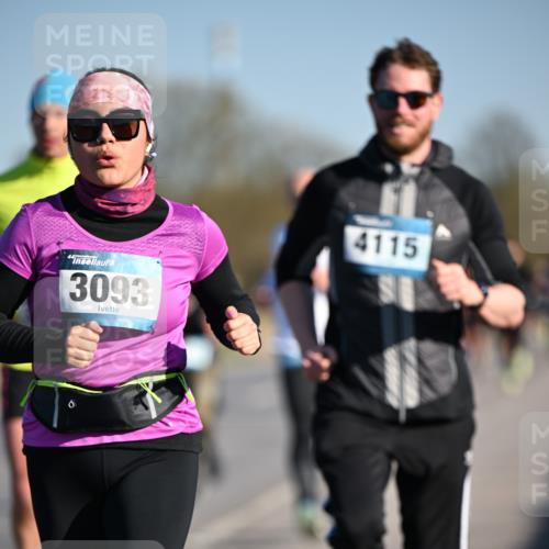 06.04.2025 - 44. Internationalen Wilhelmsburger Insellauf Dr. Thomas Lammeyer http://msf.ph/oto/7553842 06.04.2025 09:28:28 Laufen 3093, 4115 meine-sportfotos.de