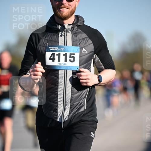 06.04.2025 - 44. Internationalen Wilhelmsburger Insellauf Dr. Thomas Lammeyer http://msf.ph/oto/7553855 06.04.2025 09:28:29 Laufen 4115 meine-sportfotos.de