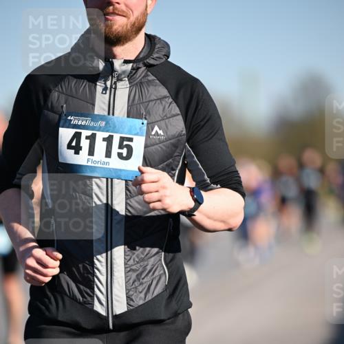 06.04.2025 - 44. Internationalen Wilhelmsburger Insellauf Dr. Thomas Lammeyer http://msf.ph/oto/7553860 06.04.2025 09:28:29 Laufen 44, 4115 meine-sportfotos.de