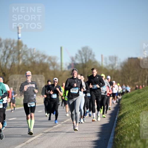 06.04.2025 - 44. Internationalen Wilhelmsburger Insellauf Dr. Thomas Lammeyer http://msf.ph/oto/7554100 06.04.2025 09:28:56 Laufen 31, 4441, 5163, 5087 meine-sportfotos.de
