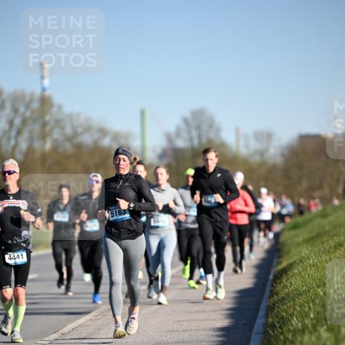 06.04.2025 - 44. Internationalen Wilhelmsburger Insellauf Dr. Thomas Lammeyer http://msf.ph/oto/7554108 06.04.2025 09:28:59 Laufen 4441, 5163, 5008 meine-sportfotos.de