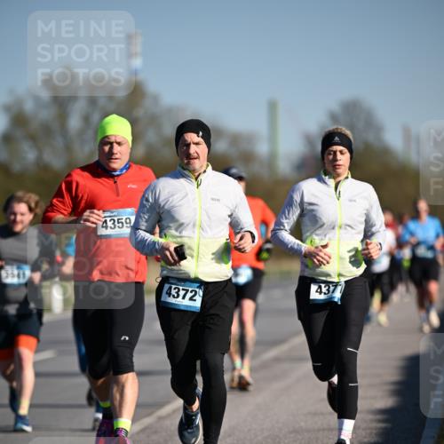 06.04.2025 - 44. Internationalen Wilhelmsburger Insellauf Dr. Thomas Lammeyer http://msf.ph/oto/7554431 06.04.2025 09:29:32 Laufen 3541, 4359, 4372, 4377 meine-sportfotos.de