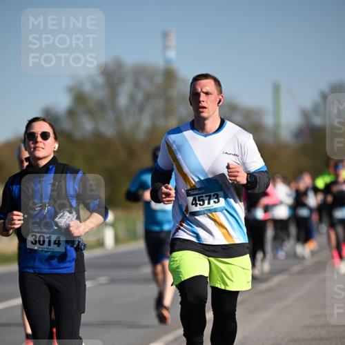 06.04.2025 - 44. Internationalen Wilhelmsburger Insellauf Dr. Thomas Lammeyer http://msf.ph/oto/7554607 06.04.2025 09:29:52 Laufen 3014, 4573 meine-sportfotos.de