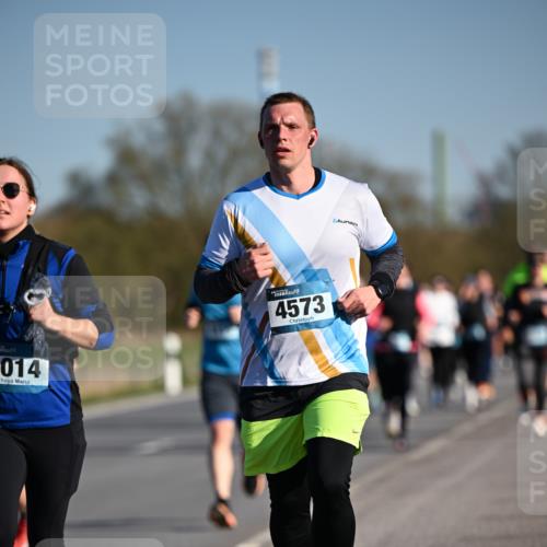 06.04.2025 - 44. Internationalen Wilhelmsburger Insellauf Dr. Thomas Lammeyer http://msf.ph/oto/7554613 06.04.2025 09:29:52 Laufen 014, 4573 meine-sportfotos.de