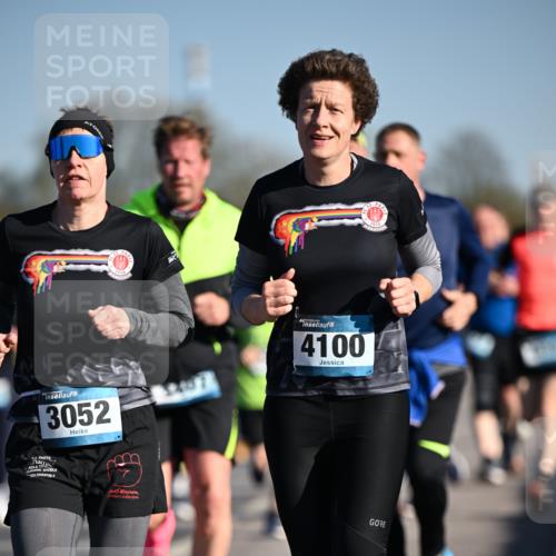 06.04.2025 - 44. Internationalen Wilhelmsburger Insellauf Dr. Thomas Lammeyer http://msf.ph/oto/7554715 06.04.2025 09:30:02 Laufen 1910, 3052, 5407, 4100 meine-sportfotos.de