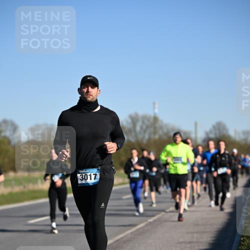 06.04.2025 - 44. Internationalen Wilhelmsburger Insellauf Dr. Thomas Lammeyer http://msf.ph/oto/7554834 06.04.2025 09:30:14 Laufen 3017 meine-sportfotos.de