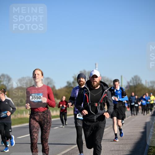 06.04.2025 - 44. Internationalen Wilhelmsburger Insellauf Dr. Thomas Lammeyer http://msf.ph/oto/7554965 06.04.2025 09:30:24 Laufen 3550, 40 meine-sportfotos.de