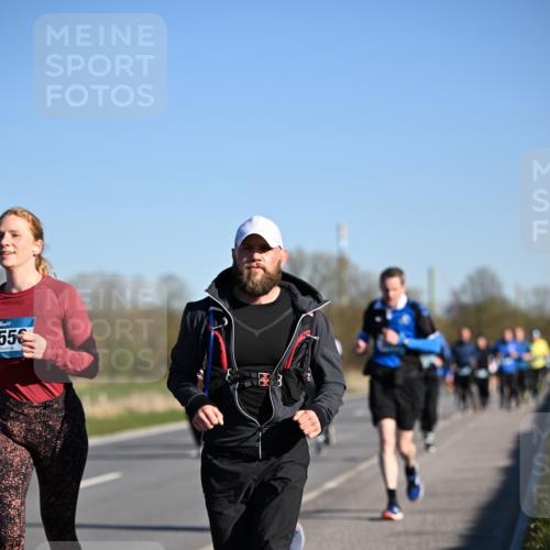 06.04.2025 - 44. Internationalen Wilhelmsburger Insellauf Dr. Thomas Lammeyer http://msf.ph/oto/7554973 06.04.2025 09:30:25 Laufen 55 meine-sportfotos.de